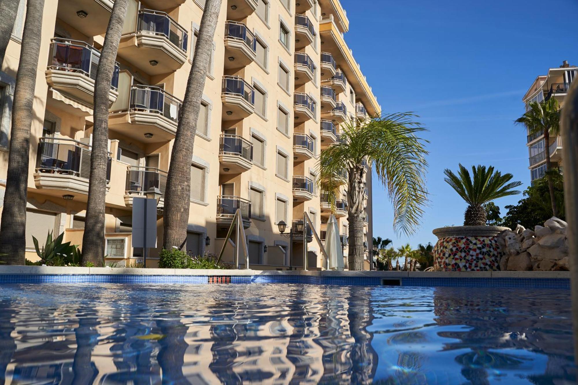 Apartamentos Mediterraneo Real Fuengirola Exterior photo