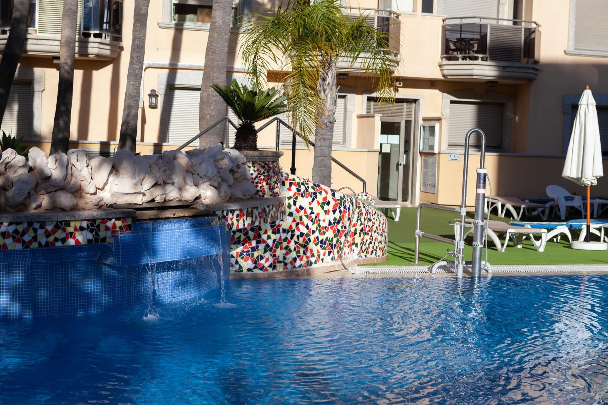 Apartamentos Mediterraneo Real Fuengirola Exterior photo