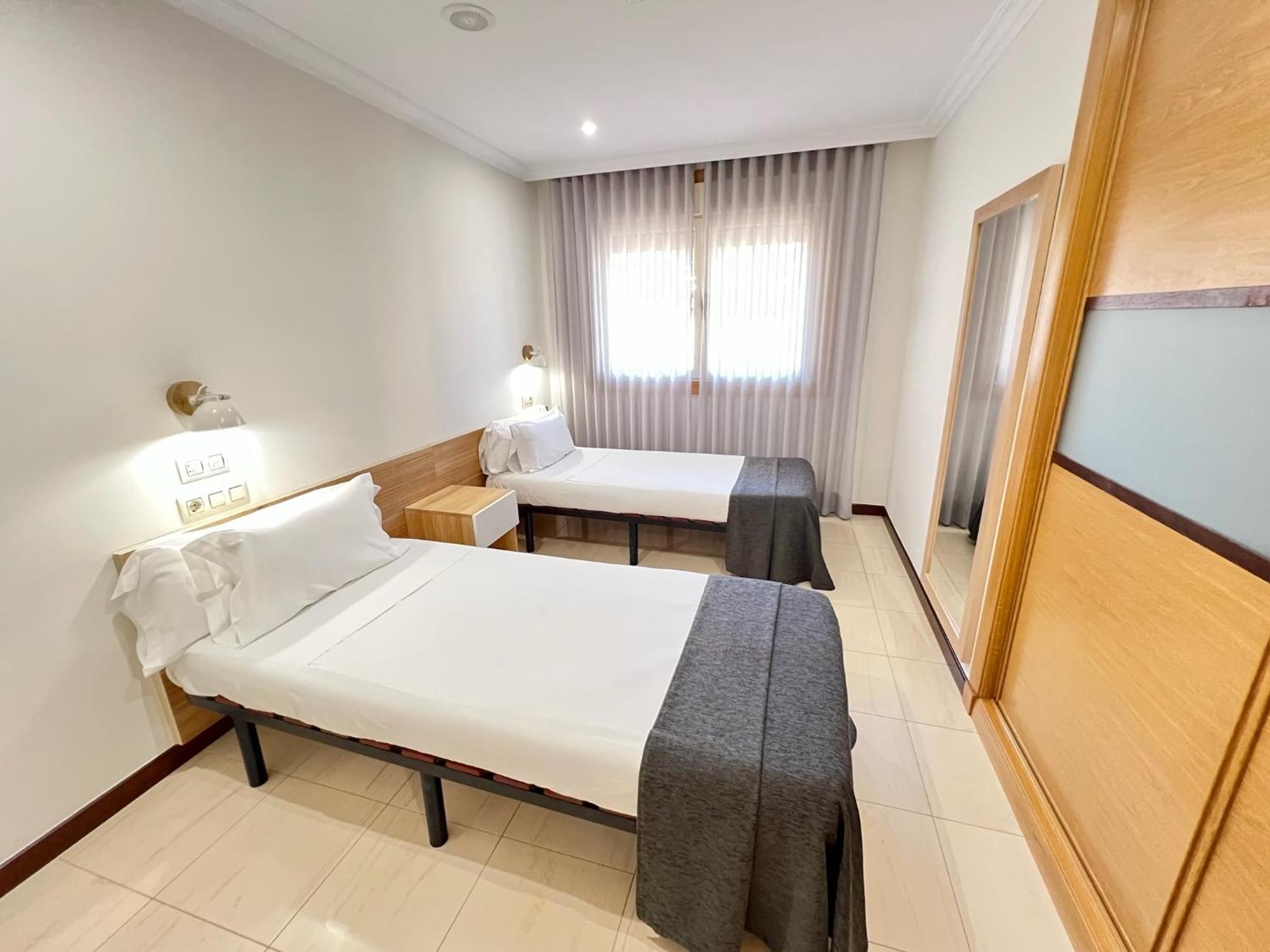 Apartamentos Mediterraneo Real Fuengirola Exterior photo